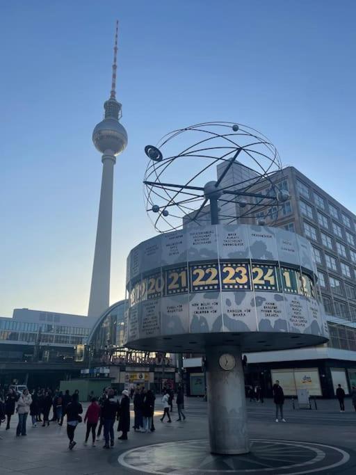 Apartamento 2 Mit Parkplatz Berlim