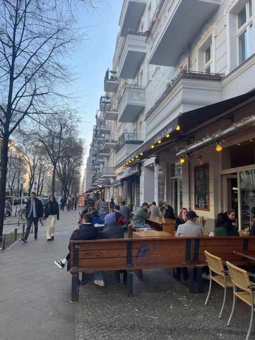2 Mit Parkplatz Berlim