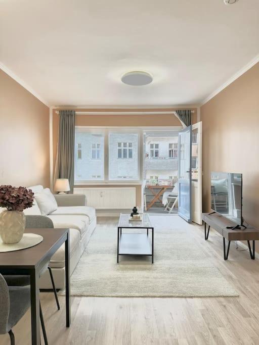 Apartamento 2 Mit Parkplatz Berlim