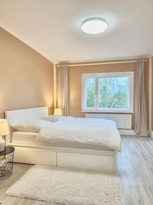 2 Mit Parkplatz Appartement *
